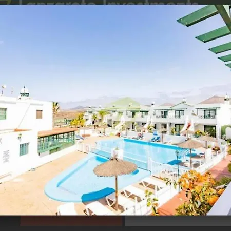 In Matagorda With Swimming Pool View Apartment